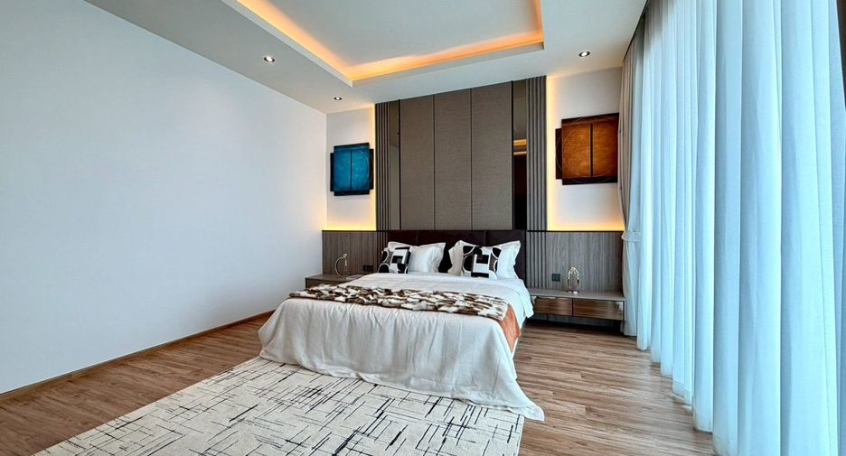 For sale 5 ベッドルーム villa in Bang Lamung, Chonburi