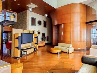 For sale 4 bedrooms condo in Sathon, Bangkok
