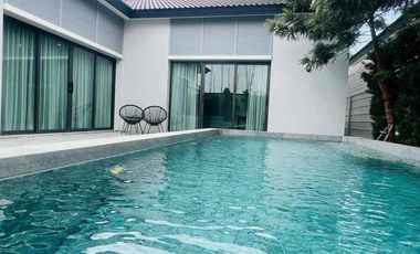 For rent 3 bedrooms villa in Bang Lamung, Chonburi