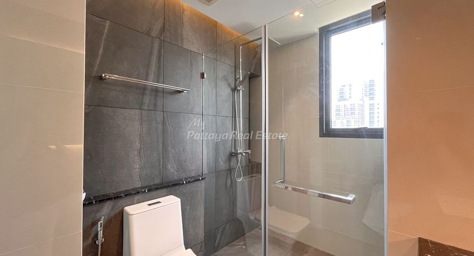 For sale 2 bedrooms condo in Bang Lamung, Chonburi