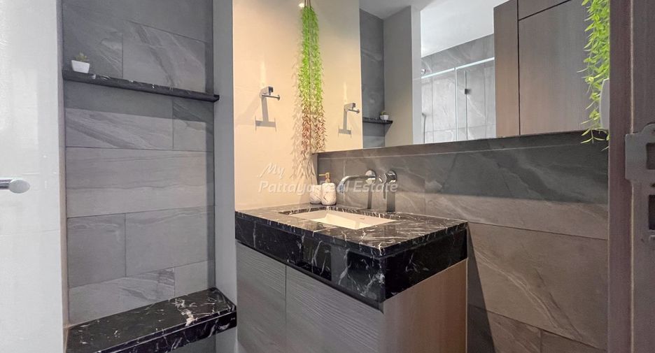 For sale 2 bedrooms condo in Bang Lamung, Chonburi