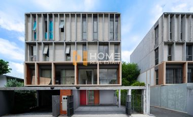 Reihenhaus zum Kauf mit 3 Zimmer in Saphan Sung, Bangkok