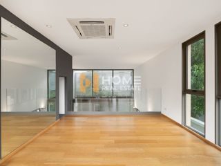 For sale 3 bedrooms townhouse in Saphan Sung, Bangkok