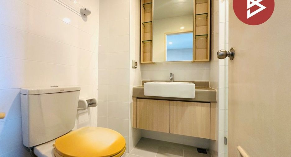 For sale 1 bed condo in Thon Buri, Bangkok