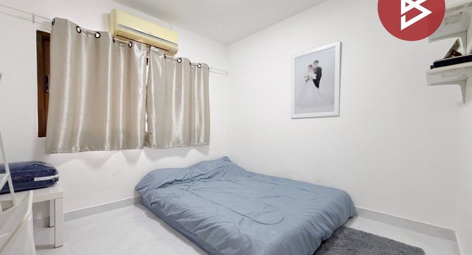 For sale 3 bedrooms townhouse in Khlong Luang, Pathum Thani