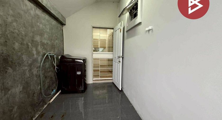 For sale 3 bedrooms house in Mueang Rayong, Rayong