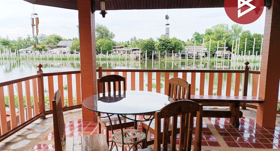 出售 5 卧室 独立屋 在 Sam Phran, Nakhon Pathom