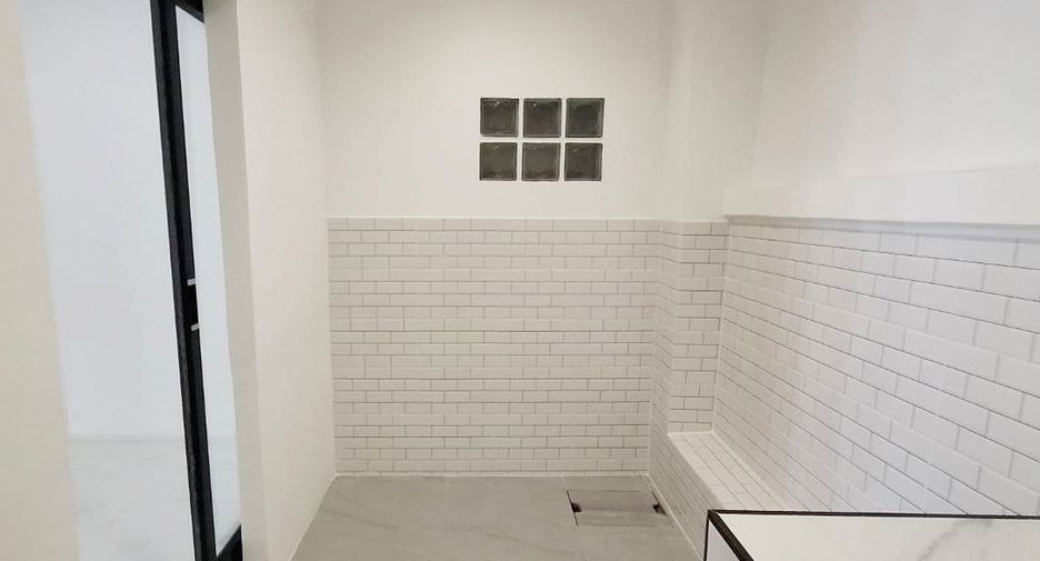 For sale 2 bedrooms townhouse in Sai Mai, Bangkok
