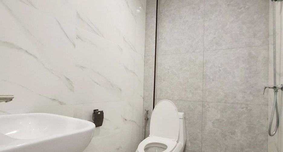 For sale 2 bedrooms townhouse in Sai Mai, Bangkok