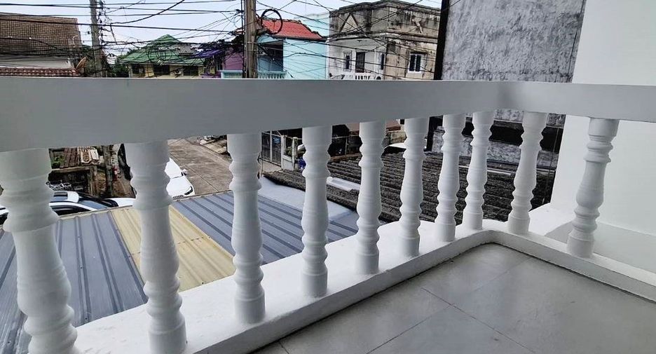 For sale 2 bedrooms townhouse in Sai Mai, Bangkok