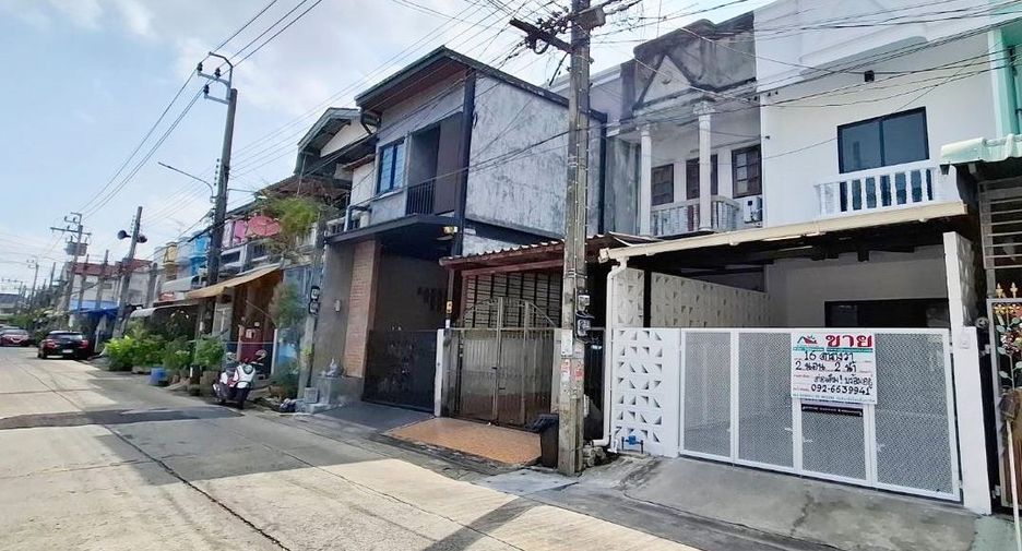 For sale 2 bedrooms townhouse in Sai Mai, Bangkok