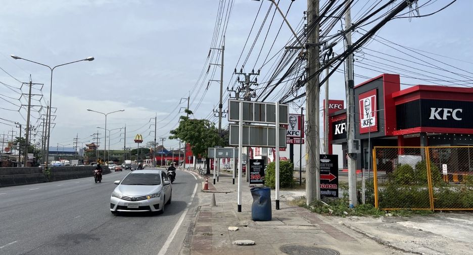 For rent retail Space in Min Buri, Bangkok