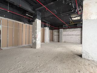 For rent retail Space in Pathum Wan, Bangkok