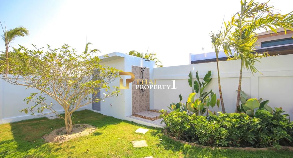 For sale 3 bedrooms villa in Hua Hin, Prachuap Khiri Khan