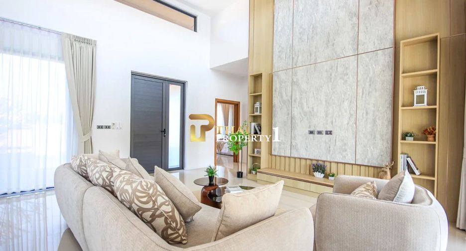For sale 3 bedrooms villa in Hua Hin, Prachuap Khiri Khan