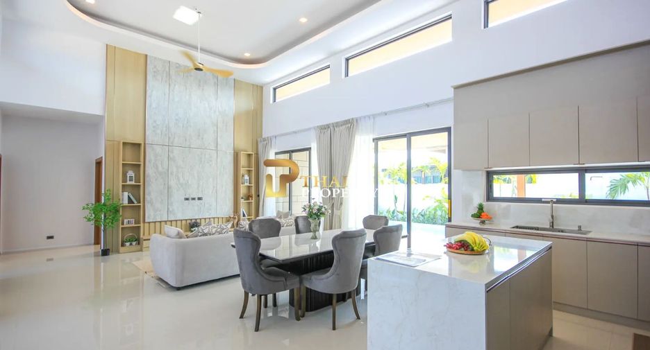 For sale 3 bedrooms villa in Hua Hin, Prachuap Khiri Khan