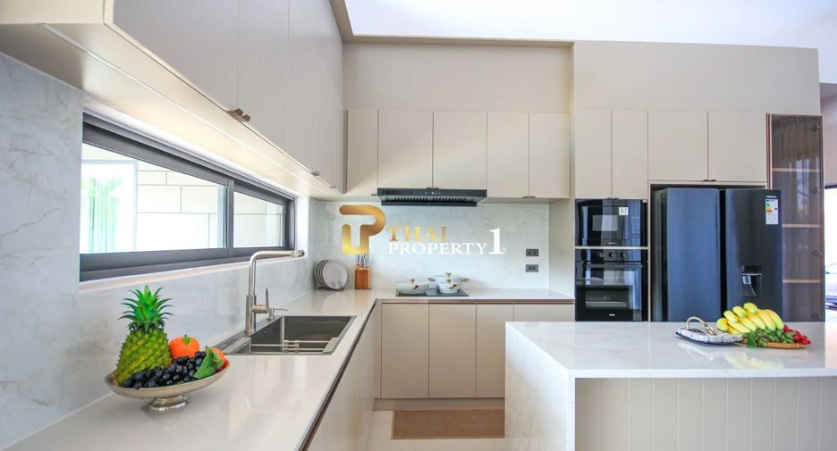 For sale 3 bedrooms villa in Hua Hin, Prachuap Khiri Khan