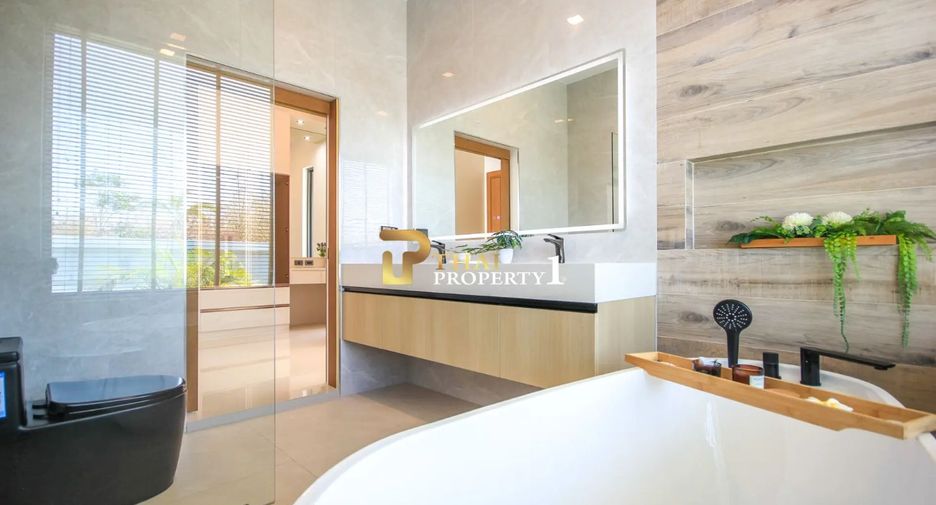 For sale 3 bedrooms villa in Hua Hin, Prachuap Khiri Khan
