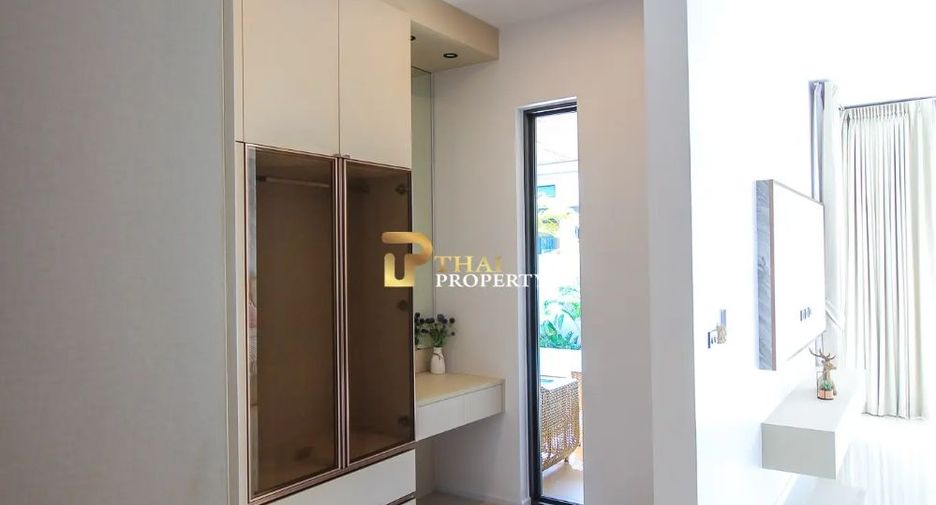 For sale 3 bedrooms villa in Hua Hin, Prachuap Khiri Khan