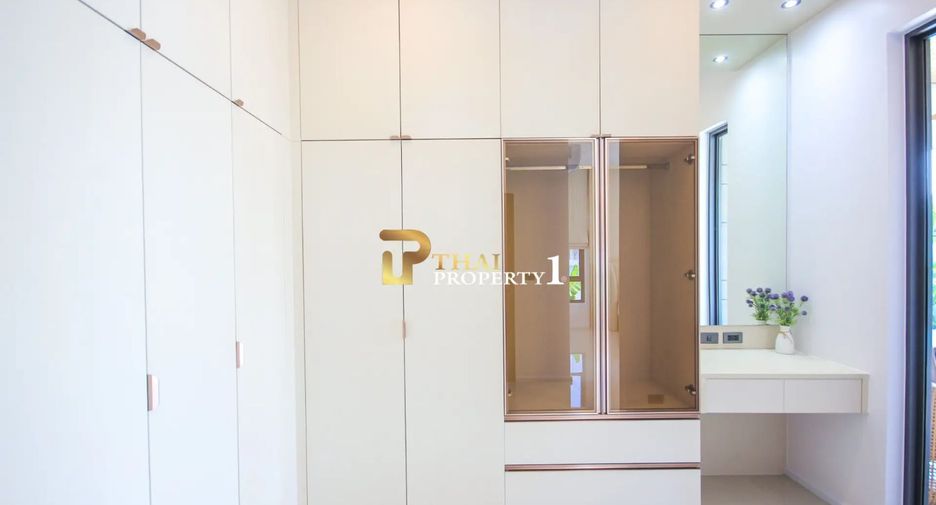 For sale 3 bedrooms villa in Hua Hin, Prachuap Khiri Khan