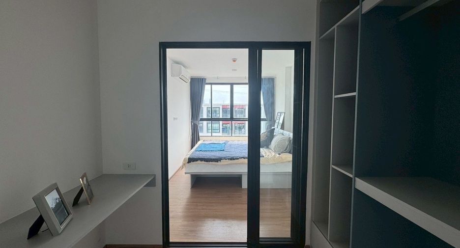 Condo en alquiler de 2 habitaciones en Huai Khwang, Bangkok