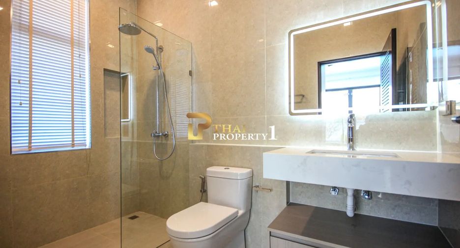 For sale 4 bedrooms villa in Hua Hin, Prachuap Khiri Khan