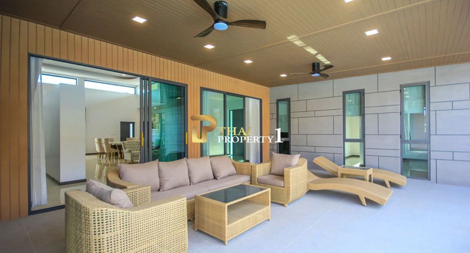 For sale 4 bedrooms villa in Hua Hin, Prachuap Khiri Khan