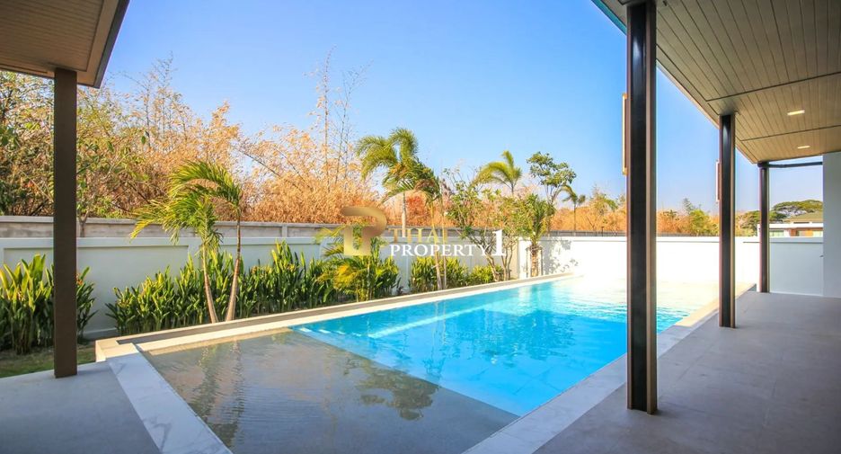 For sale 4 bedrooms villa in Hua Hin, Prachuap Khiri Khan