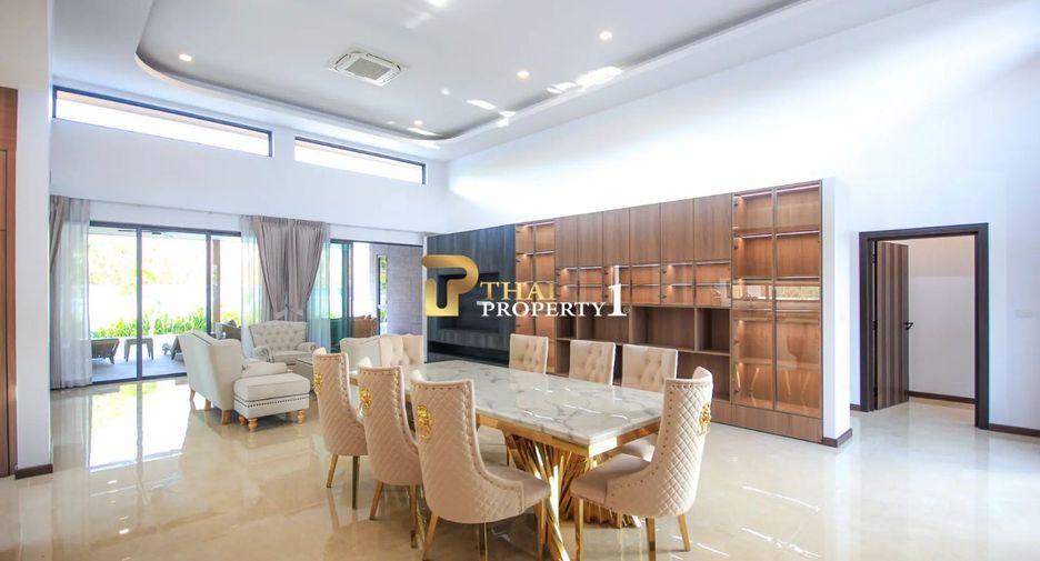 For sale 4 bedrooms villa in Hua Hin, Prachuap Khiri Khan