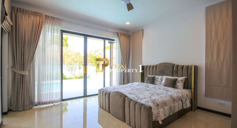 For sale 4 bedrooms villa in Hua Hin, Prachuap Khiri Khan