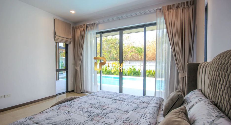 For sale 4 bedrooms villa in Hua Hin, Prachuap Khiri Khan