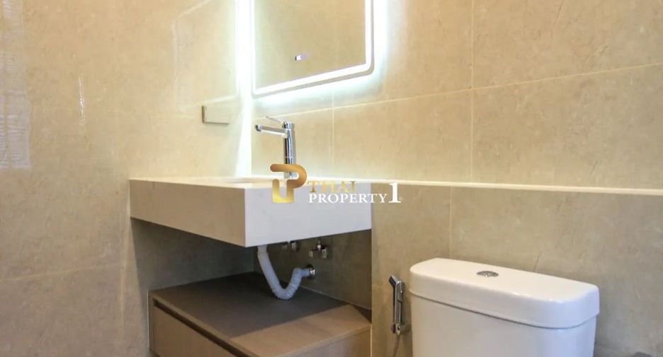 For sale 4 bedrooms villa in Hua Hin, Prachuap Khiri Khan