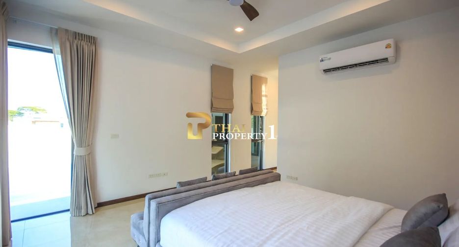For sale 4 bedrooms villa in Hua Hin, Prachuap Khiri Khan