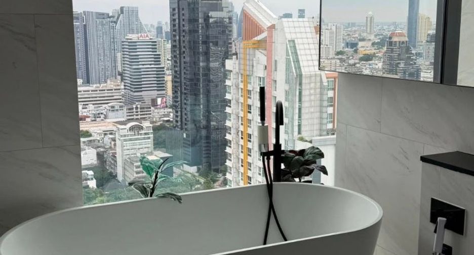 For sale 2 bedrooms condo in Sathon, Bangkok