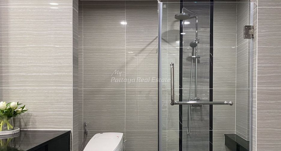 For sale 5 bedrooms condo in Bang Lamung, Chonburi