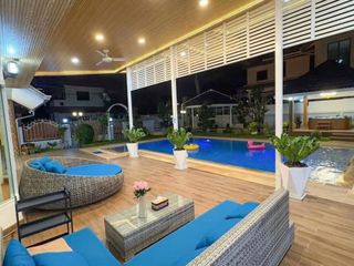 Villa zur Miete mit 4 Zimmer in Bang Lamung, Chonburi