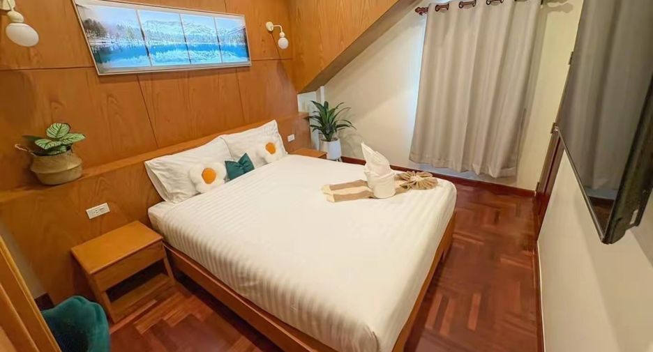 For rent 4 bedrooms villa in Bang Lamung, Chonburi