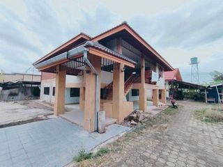 For sale 3 bedrooms house in Mueang Lamphun, Lamphun