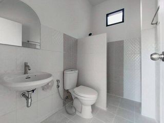 For sale 3 bedrooms house in Mueang Lamphun, Lamphun