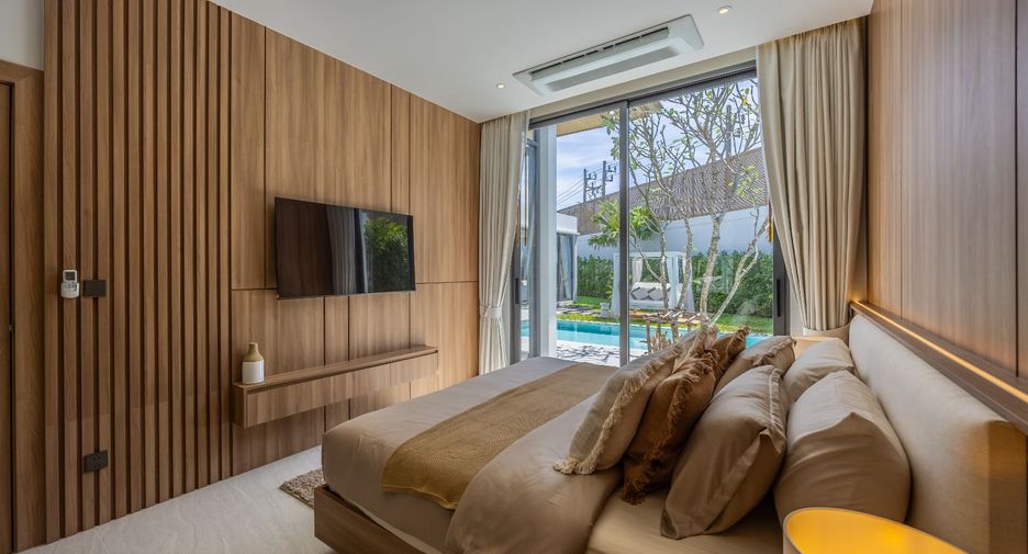 For sale 3 bedrooms villa in Mueang Phuket, Phuket