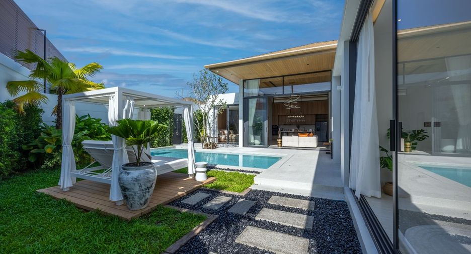 For sale 3 bedrooms villa in Mueang Phuket, Phuket