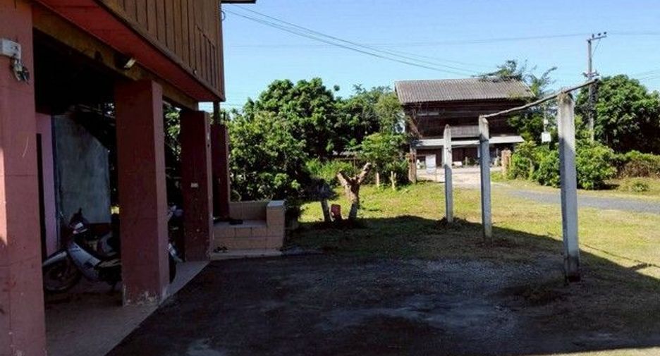 For sale 3 bedrooms house in Mueang Lamphun, Lamphun