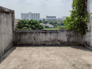 Gewerbefläche zur Miete und zum Kauf in Lam Luk Ka, Pathum Thani