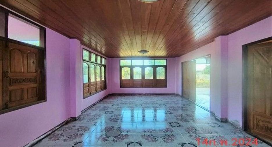 For sale 3 bedrooms house in Nong Muang Khai, Phrae