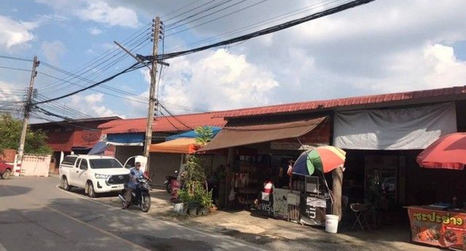 For sale 1 bed retail Space in Nong Muang Khai, Phrae
