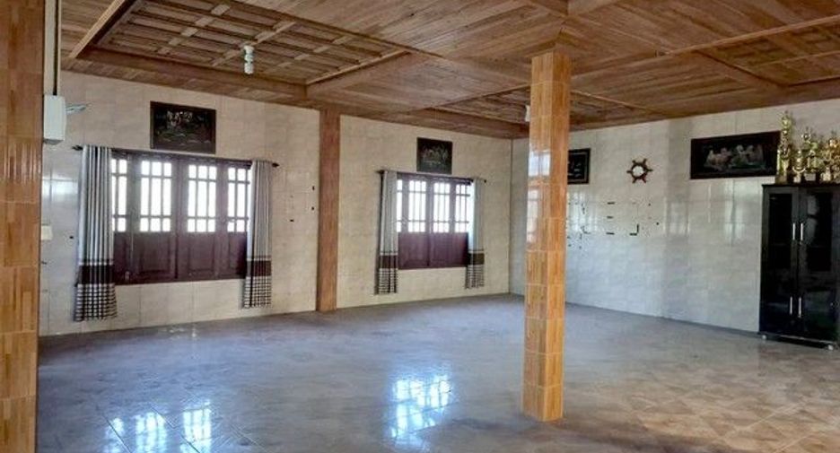 For sale 2 bedrooms house in Mueang Uttaradit, Uttaradit