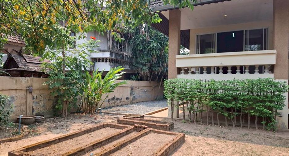 For rent 2 bedrooms house in San Sai, Chiang Mai