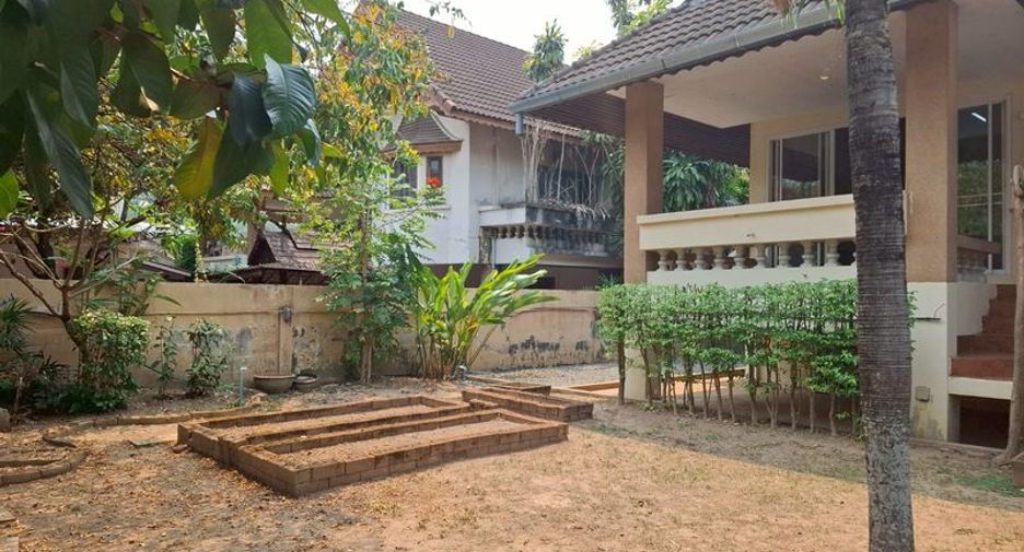 For rent 2 bedrooms house in San Sai, Chiang Mai