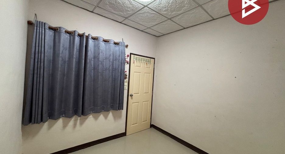 For sale 3 bedrooms townhouse in Phra Samut Chedi, Samut Prakan