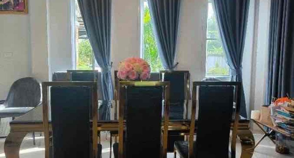 For rent 6 bedrooms villa in Bang Lamung, Chonburi